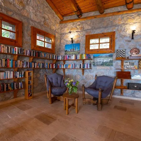 Watermill & Faralya Hotell