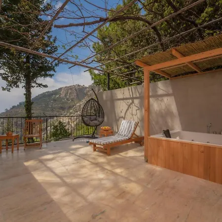 Watermill & Faralya Hotell