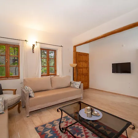 Watermill & Faralya Hotell